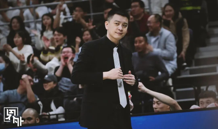 开云APP-CBA还能众筹换帅？|新疆|刘炜|浙江队|新疆俱乐部|新疆男篮_新浪体育_新浪新闻