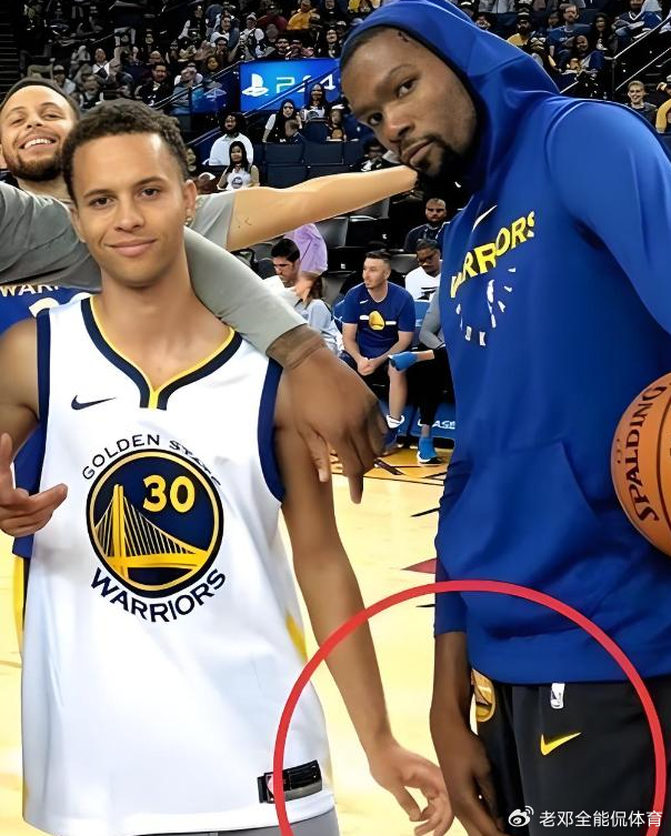 开云APP-杜兰特天赋凭什么说是50年一遇？这5张照片 能给出答案|凯文·杜兰特|克里斯·保罗|金州勇士队|克里斯-波什|迈克尔·乔丹_新浪体育_新浪新闻